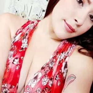 RoxxieRogue from bongacams