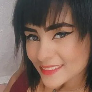 Roxy-Guerrero from bongacams