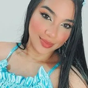 Roxyswt from bongacams