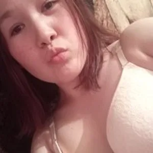 Roza2001 from bongacams