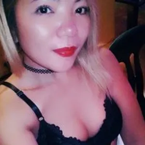 SUGARBABE27 from bongacams