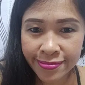 SWEETHOTPINAY from bongacams