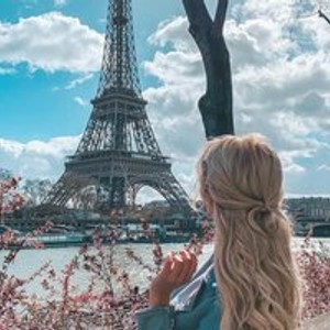 SamanthaPuppe's profile picture