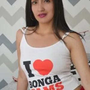 Sara-Quinn from bongacams