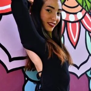 SaraLeguizamo from bongacams