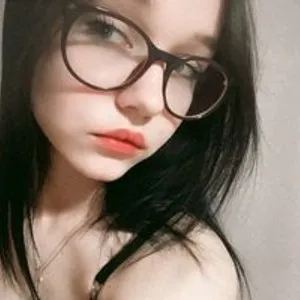 SarahEllison from bongacams