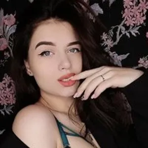 SashaShyy from bongacams