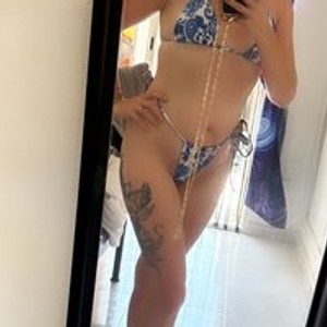 scarlettredrose