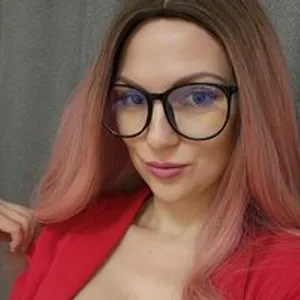 Scarlettplay from bongacams