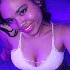 SeleneKinky from bongacams