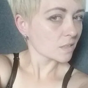 Sexy-christie from bongacams