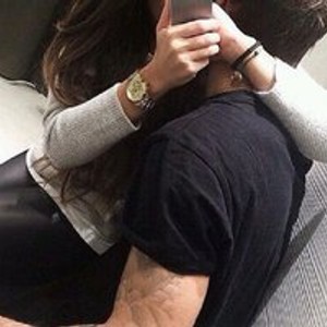 Camgirl is actually offline
