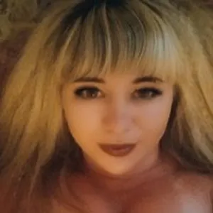 SingleLady1 from bongacams