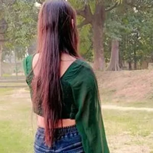 SmartRiya from bongacams