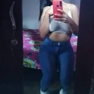 SofiaVelez from bongacams