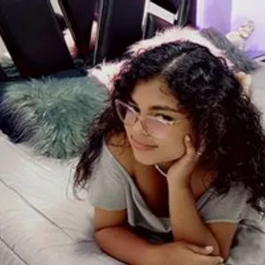 Sofiaa-doll from bongacams