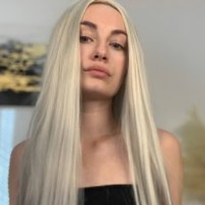 Cam girl SofiyaWhite