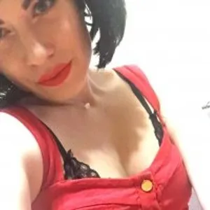 StefaniaTopaz from bongacams