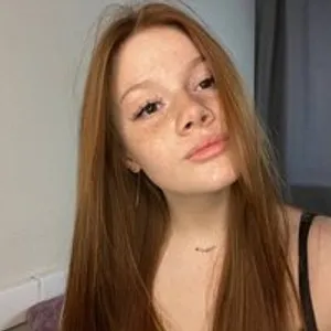 SunnivaList from bongacams