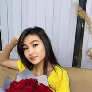 Camgirl is actually offline
