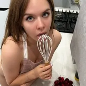 Sweet-Lana from bongacams