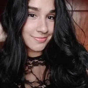 Swet-Diamond from bongacams