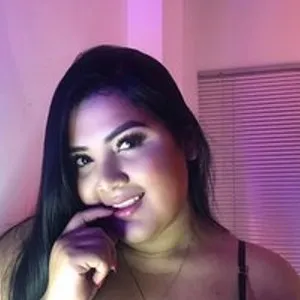 TINAHILLS from bongacams