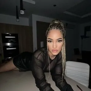 TastyBabe from bongacams