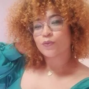 ThaliaGonzale from bongacams