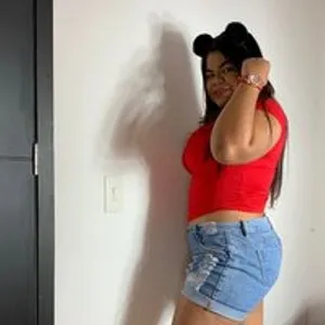 Thamara-Jones from bongacams