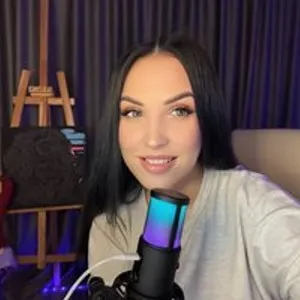 The-Mira from bongacams