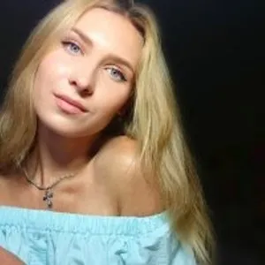 TheBestSexyx from bongacams