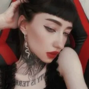 ThinWhiteDuchess from bongacams