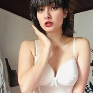 Valentinaa from bongacams