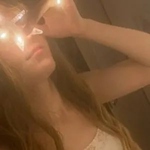 VictoriaCollins from bongacams