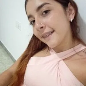 VioletaBlue18 from bongacams