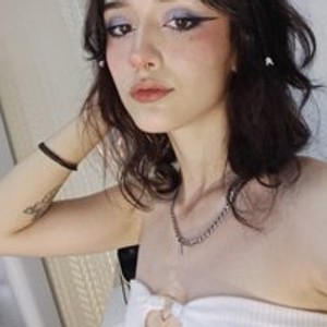 Cam girl Violette-gray