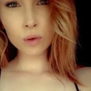 WOW-Girl from bongacams