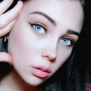 YanaGrotesk from bongacams