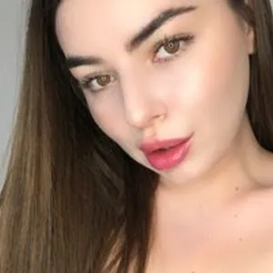 Yelyzaveta from bongacams