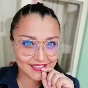 ZaphiroLove from bongacams