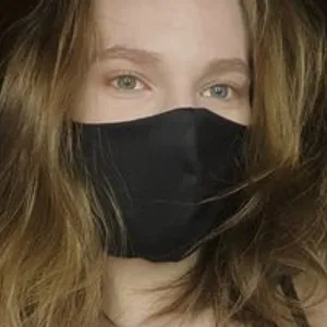 Zeliloo from bongacams