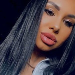 Camgirl is actually offline