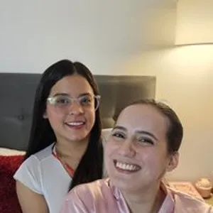 alexa-and-dani from bongacams