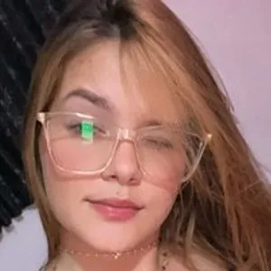 angelyk from bongacams