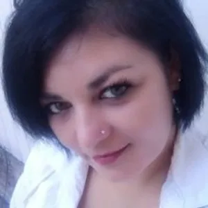 angywhite from bongacams