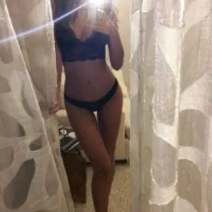 annahot24 from bongacams