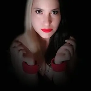 ariella-crazy from bongacams