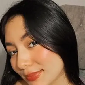 ashleyrios18 from bongacams