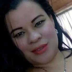 avalombardo from bongacams